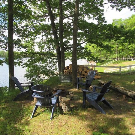 Lake House Lodge Lupton Екстериор снимка